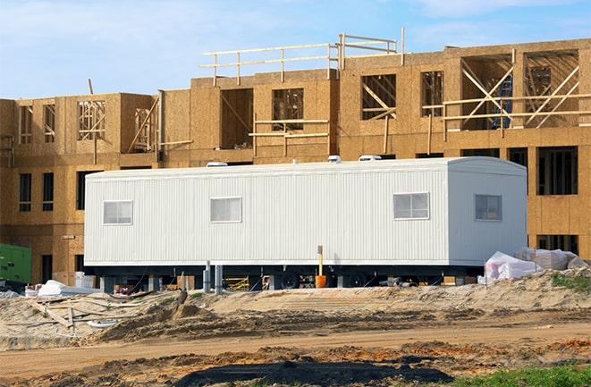 construction office rentals with signage for leasing information in Franklin OH